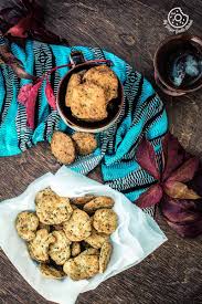 Masala Mathri 2 Ways Fried Baked Masala Mathri Recipe Mathri Recipe Great Recipes Popular Snacks