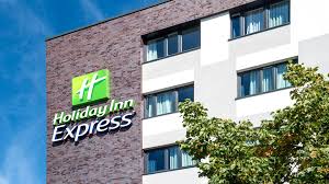 Some of the more popular holiday inns near national gallery include Holiday Inn Express Bremen Airport Success Hotel Group