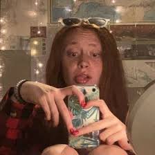 Autumn Hubbell's Instagram, Twitter & Facebook