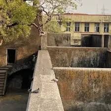 Sewri Fort - Fortress - Mumbai ...