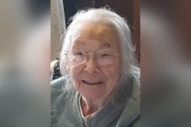 Carole Bergman's Instagram, Twitter & Facebook