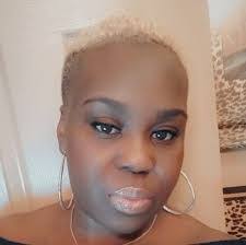 Camesha Brooks's Instagram, Twitter & Facebook