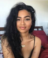 Create meticulously groomed brows with ease with these 3 versatile products to define, sculpt and shape eyebrows into a perfect yet natural look. 77 Thick Eyebrows Ideas In 2021 Eyebrows Thick Eyebrows Makeup Looks