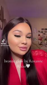 Roxanne Rizzo Bronze Glow Plane