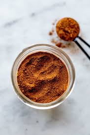 Spices Such As Cinnamon Ginger Nutmeg And Cardamom Come Together In This Easy Homemade Apple Pie Spice This Spice Recipes Apple Pie Spice Spice Mix Recipes