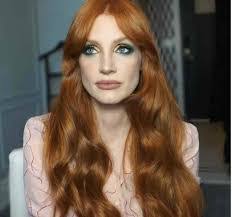 Della Chastain's Instagram, Twitter & Facebook