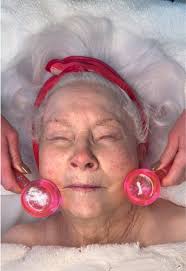 Her very first facial at 90 years old!🥹❣️ #firstfacial #antiaging #facial  #aginggracefully #esthetician #facialmassage #relaxing #esthetics