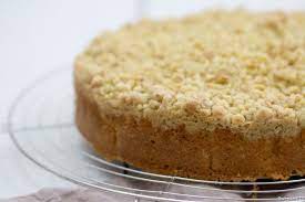 Kalorienarmer kuchen klingt wie ein mythos. Apfelkuchen Mit Bittermandel Aroma Und Haferflocken Streuseln Tulpentag Schnelle Rezepte