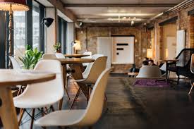 Discover all the activities we are investing in! Edison Glow Factory Coworking Berlin Modern Berlin Von Edison Glow Houzz