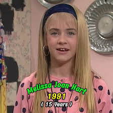 Clarissa Lindsay's Instagram, Twitter & Facebook