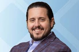 Katy Bowen's Instagram, Twitter & Facebook