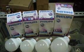 Yazuho plc spiral ulir 25w 30w 35w lampu hemat energi cahaya putih: Philips Targetkan Jual 5 Ribu Led Per Bulan Tribunnews Com Mobile