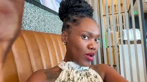 Ella Warner (@empress_khalifa)