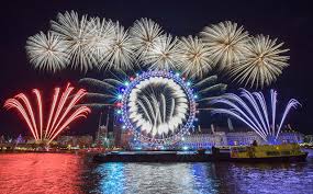 The greater london authority worked with the bbc, jack morton, on the sly, titanium fireworks, durham marenghi lighting, signify and skymagic to put on the show. Music Track Listing For London New Years Eve 2018 Titanium Fireworks