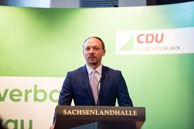 The east representative marco wanderwitz (cdu) is leaving the party neutral sector. Marco Wanderwitz Cdu Ein Blaues Und Ein Grunes Auge Aber Punktsieger Wochenendspiegel