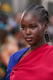 Tory Burch Spring 2022 Ready-to-Wear Fashion Show