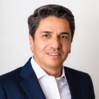 70+ "Julio Pe" profiles