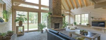 Nous Construisons Des Kits De Maisons Finlandaises En Bois Massif Depuis Plus De Cent Ans Decouvrez Notre Vaste G Construction Bois Bois Massif Idees De Patio