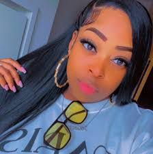 Sasha Rucker's Instagram, Twitter & Facebook