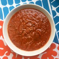 This Quick Low Carb Tomato Sauce Comes Together In About 25 Minutes And Has Just 3g Net Carbs Per Ser Keto Spaghetti Sauce Recipe Low Carb Low Carb Pasta Sauce