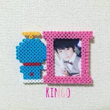 ringoはinstagramを利用しています では 恒例の図案公開行ってみましょう 今回から 個数のガイドを入れてみましたが どうかしら かえって邪魔 笑 今日はドラえもん どこでもドアのミニフォトフレーム ドアの感じを生か クロスステッチ