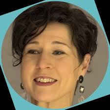 ENTREPRENDRE ??? "Installer des Supérettes éco-conçues et ouvertes 24/7  dans des villages sans commerce, pour y vendre 700 produits du quotidien à  prix supermarché"...ça c'est la promesse. Cette…