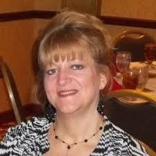 Lori Barr (@Lori_a_238er)