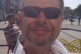 Cheeki Rafiki yacht: Families beg US Coast Guard to resume search for  missing British sailors