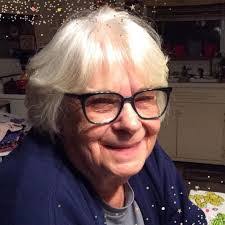 Dustin Simons's Instagram, Twitter & Facebook