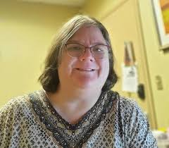 Amazon.co.jp: A girl named Yoyo: And her ups,downs, and merry-go-rounds  with life : Hooper, Lesley: Foreign Language Books