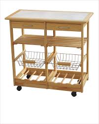 Consentono di tenere in ordine e al tempo stesso avere sempre a portata di mano tutti gli arnesi, il pentolame e il piano sovrastante può essere realizzato in legno, acciaio, marmo, granito o altri materiali resistenti. Carrello In Legno Da Cucina Con Piano In Ceramica 2 Portabottiglie 2 Cassetti 2 Vassoi Portafrutta Prezzi E Offerte