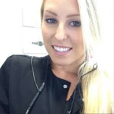 Laura Thames's Instagram, Twitter & Facebook