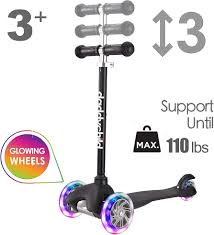 3 Wheel Scooters for Kids, Kick Scooter for Toddlers 3-8 Years Old, Boys  and Girls Scooter with Light Up Wheels, Mini Scooter for Children :  Amazon.ca: Sports & Outdoors