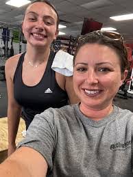 Tabitha Snell's Instagram, Twitter & Facebook