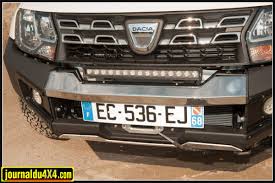 Une Barre A Led De Vision X Complete Avantageusement L Eclairage Du Vehicule Tente De Toit Suv Vehicule