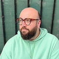 Anne Beard's Instagram, Twitter & Facebook