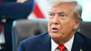 Hautes-Alpes: un appel à témoins lancé après la disparition d'un alpiniste  anglais à Villar-d'Arène