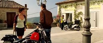 Its first weekend grossed mo.welcome to the south 5.0 out of 5 stars benvenutti al sud (welcome to the south). La Harley Davidson Del Film Benvenuti Al Sud In Vendita Harleysti Com
