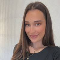 200+ perfiles de «Saric»