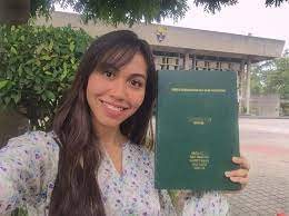 Malam kemuncak dewi remaja 2019 disiarkan secara langsung pada pukul 9 malam menerusi saluran astro ria (104). Biodata Shaza Bae Shaza Peserta Dewi Remaja 2019 Iluminasi