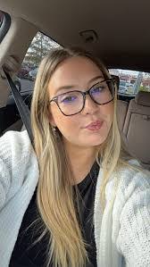 Brittany Corbin's Instagram, Twitter & Facebook