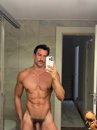 Gorgeous Eric Romaguera Naked, Finally! - Nude Men, Nude Male Models, Gay  Selfies & Gay Porn