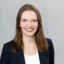 Judith Limbach's Instagram, Twitter & Facebook