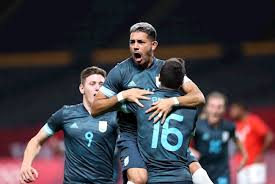 Fifa world cup, hay đơn giản là world cup, còn gọi là giải vô địch bóng đá thế giới trong tiếng việt (nhưng không phổ biến), là giải đấu bóng đá thế giới do liên đoàn bóng đá quốc tế tổ chức với 4 năm 1 lần cho tất cả các đội tuyển bóng đá quốc gia của những nước thành viên fifa. G3cxwcgslcnrim