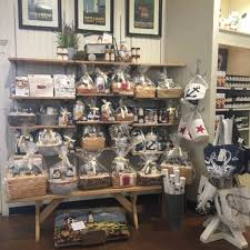 While walking around all of the different shops in portsmouth, new hampshire my family and i went into stonewall kitchen. 48 Hours In York Kittery The Maine Mag