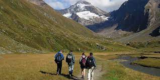 Der sommer im ahrntal verwandelt das „tal der dreitausender in ein wahres paradies für all jene, die in ihrem urlaub aktiv sein wollen. Wandern Im Tauferer Ahrntal