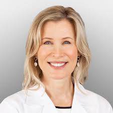 Kim Schulz's Instagram, Twitter & Facebook