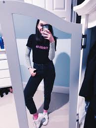 Yungblud Inspired Outfit Edgy Outfits Fashion Outfits Concert Looks