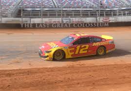 Nascar heat 2 setup and approach to martinsville in each eligible series (trucks and cup). Food City Dirt Race Blaney Posts Fastest Lap Speed In Practice At Bms Sports News Heraldcourier Com