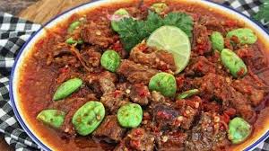 Ada 3 menu utama pendamping si opor & kupat/lontong sebenerny (sambal goreng kentangatiampela + opor ayam + telur petis bumbon khas semarangan) krn keluarga kmi mmg berasal/asli semarang😊. Resep Sambal Goreng Kentang Sajian Lezat Yang Dihidangkan Saat Lebaran Tribunnewswiki Com Mobile